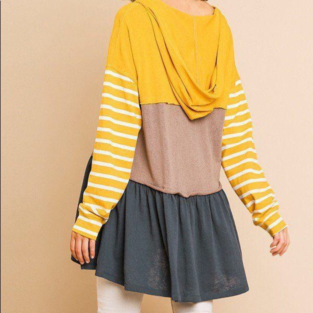 ⭐️Striped Long Sleeve Color Blocked Hooded Tunic⭐️ - Picture 4 of 4